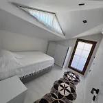 Villa Relax 1 *